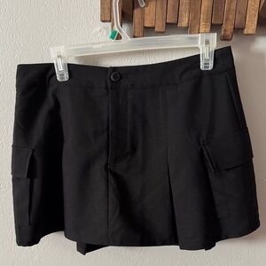 Black Women's Cargo Skort (Skirt w/Shorts)